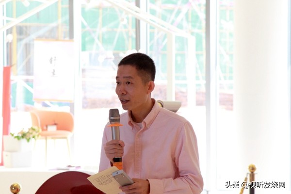 亦文亦武篆书,亦文亦武尽态极妍