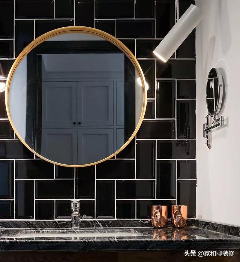 厨房卫生间瓷砖选多大规格的好,楼层低卫生间瓷砖怎么选颜色