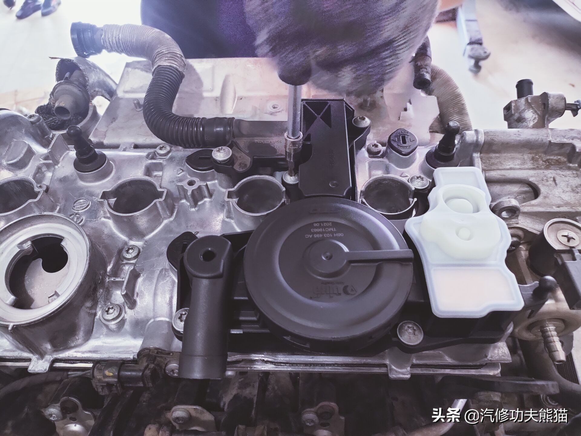 夏朗2.0发动机烧机油上海解决方法,大众夏朗烧机油最佳解决方案