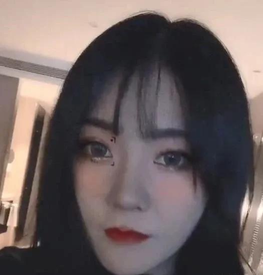 被王思聪黑的女明星,王思聪乔碧萝露脸测评