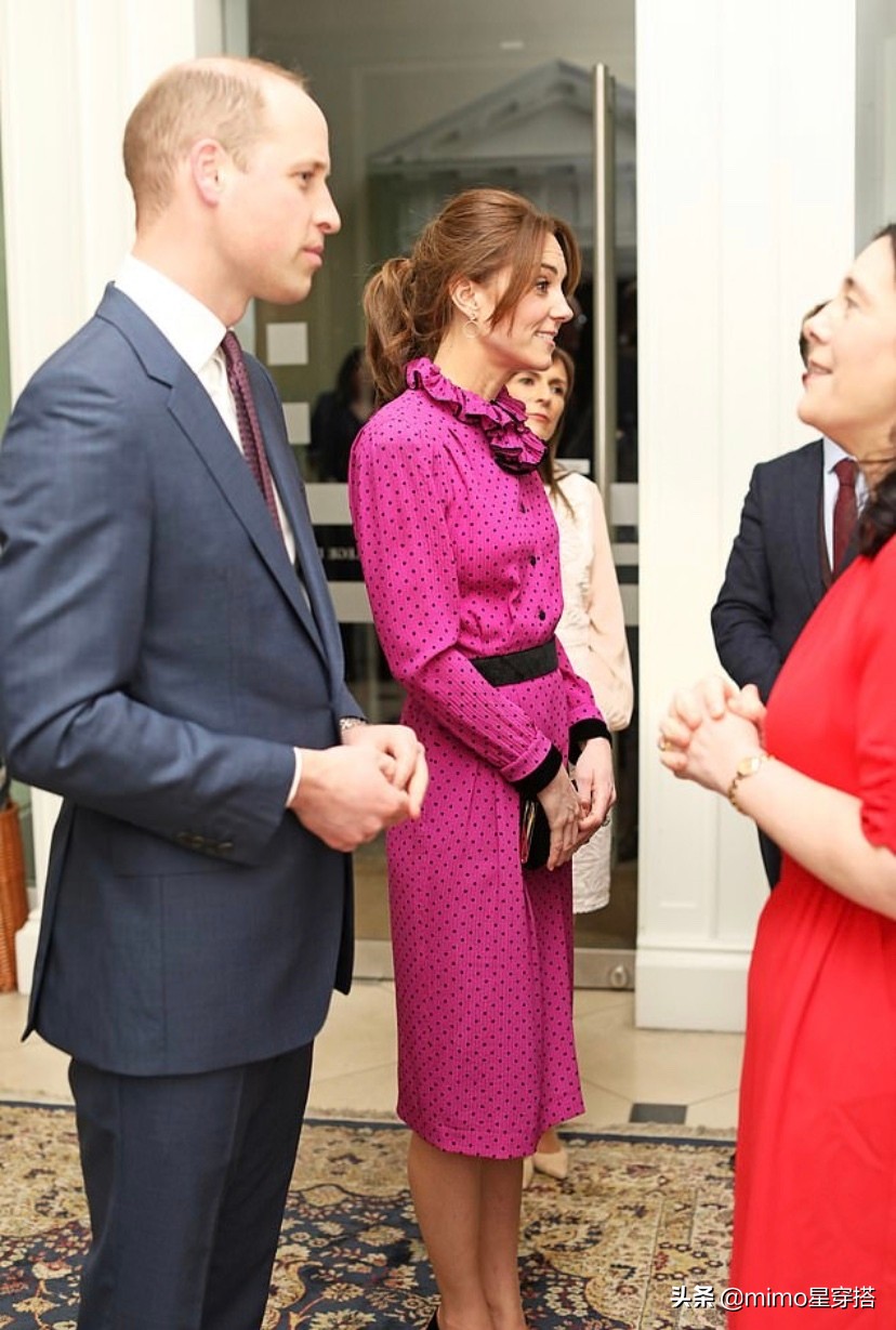 凯特威廉时装秀,凯特威廉穿搭