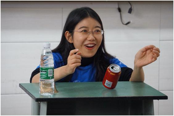 让梦想插上科技的翅膀IBM“千人百校”AI启蒙季走进成都校园