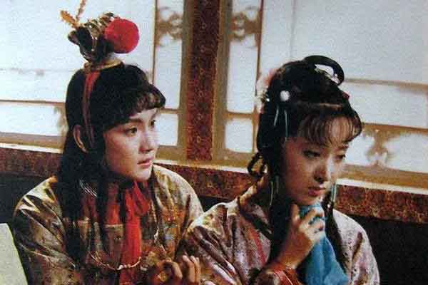 一段感情让你感觉忽远忽近,爱一个人对你忽冷忽热是为什么