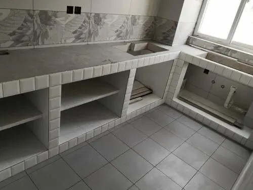 用瓷砖做的厨房橱柜可以吗,不顾父母反对还要坚持吗