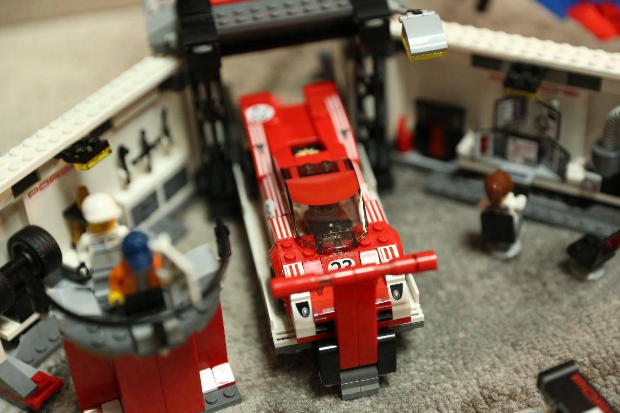 乐高新手拼搭700多颗粒的积木,乐高大块积木拼搭