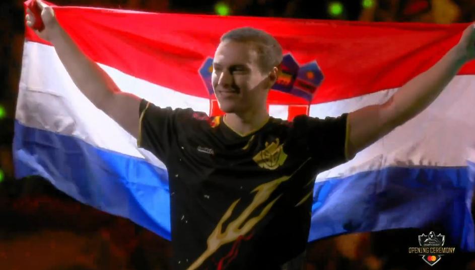 全欧班梦碎S9!G2老板被队员气得爆粗,赛后把队标丢进垃圾桶