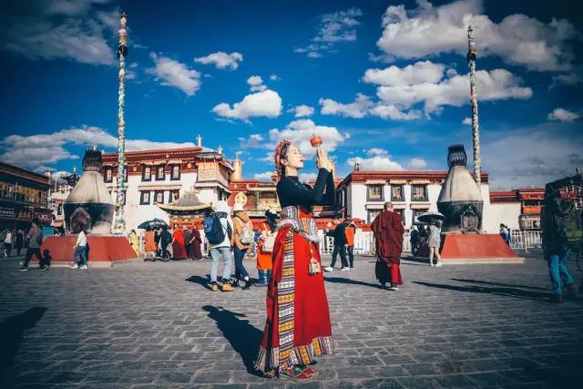 吉祥的藏历新年视频,西藏各地的藏历新年