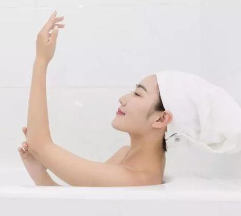 冬天浴巾用什么样的,夏天选择哪种浴巾