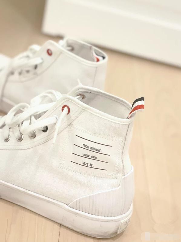 夏季大牌小白鞋推荐,夏日热销高档品质小白鞋