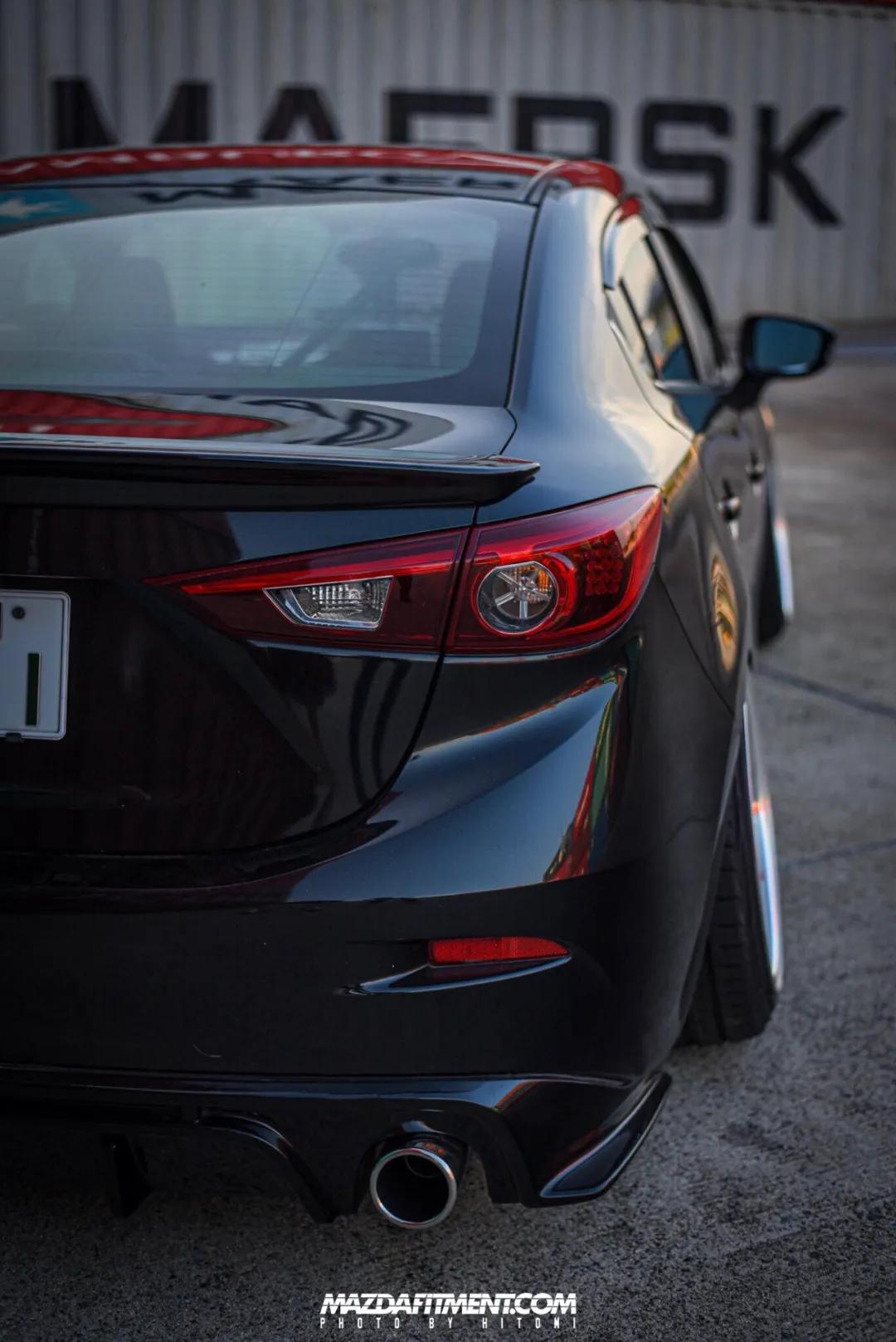 马自达3次世代昂克赛拉下赛道,次世代马自达3昂克赛拉上车效果