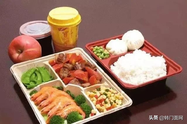 选址不好的快餐店如何招引顾客,手里资金不多的开快餐店怎么选址