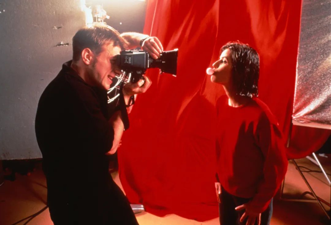 《低俗小说》能拿金棕榈，是戛纳在布局