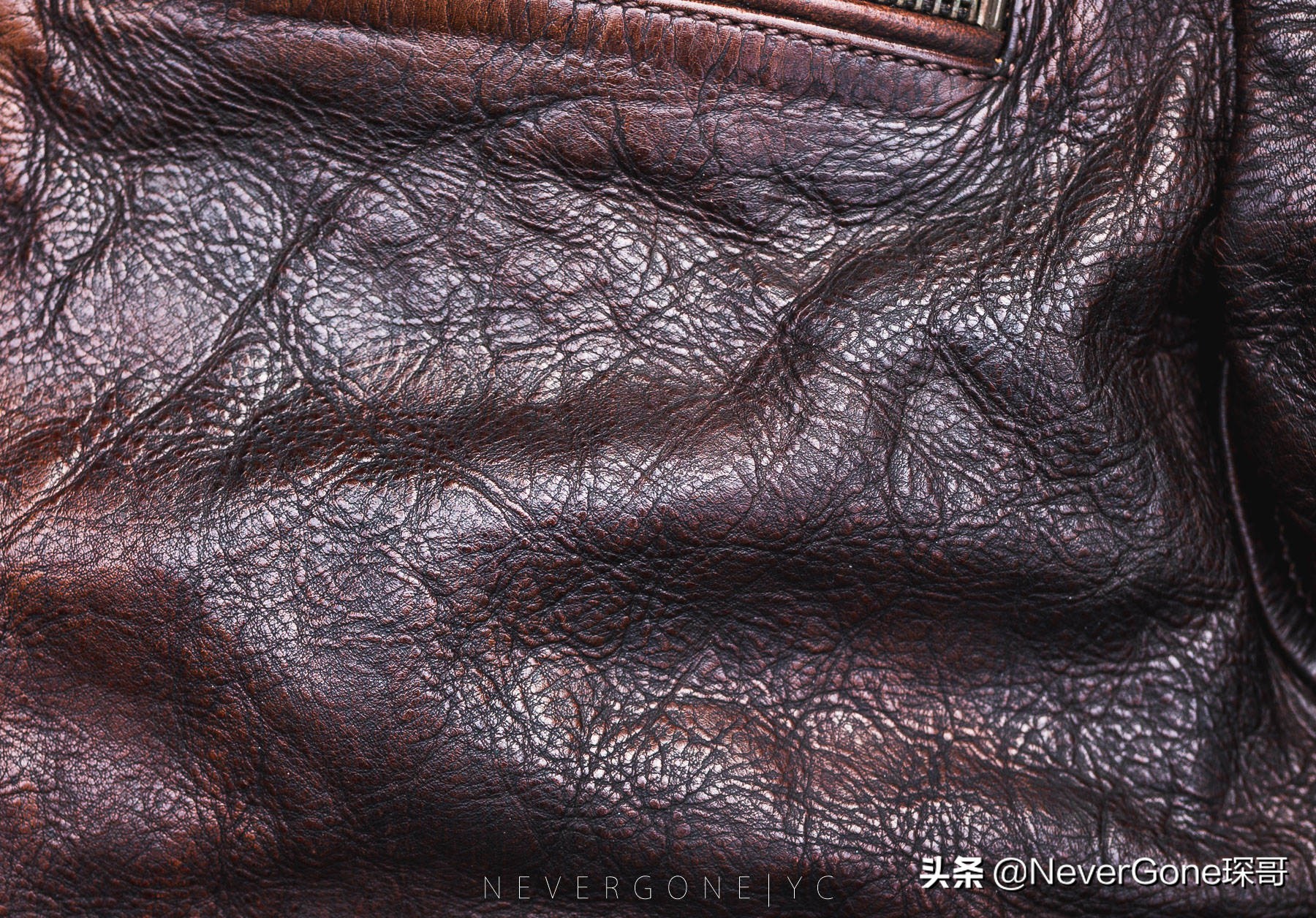 小众棕色短款皮衣,英伦机车皮衣推荐