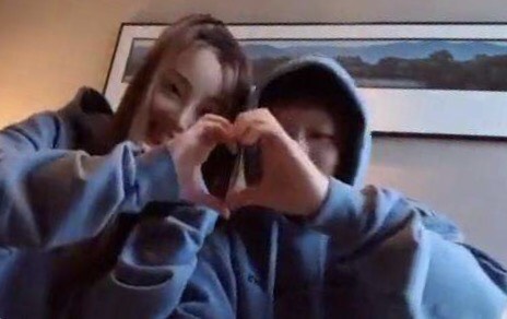 李小璐和PGone跳同款舞引争议,PGone发文辟谣,是谁在蹭热度么?