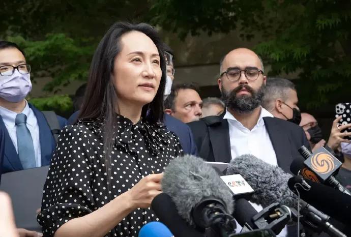 孟晚舟在飞机上感慨朗读,孟晚舟感悟人生