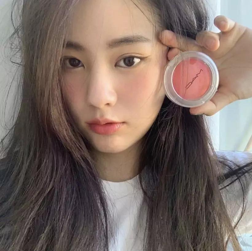 倩碧腮红性价比,倩碧腮红花瓣腮红