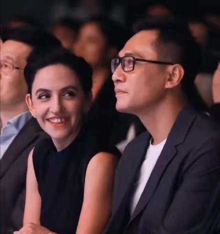 刘烨发文为妻庆生，除了品尝狗粮，你还记得他的爆笑改名事件吗