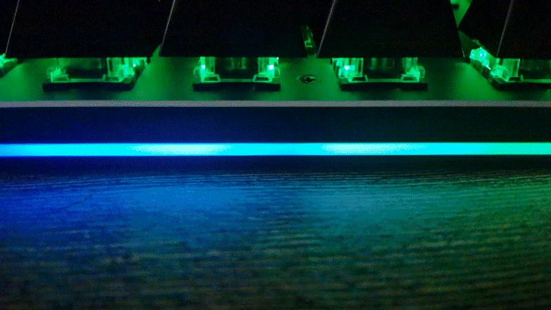 《胜利的曙光》,富勒破晓之神换键盘几个键失灵了