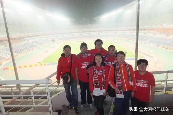 因为足球，所以奇迹！当选中超最佳球迷，他3次远征的故事让人动容