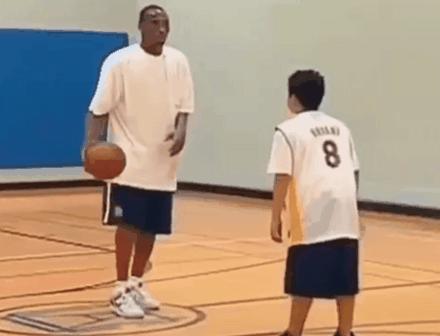 哈登变向误导火箭,哈登变向误导过人教学