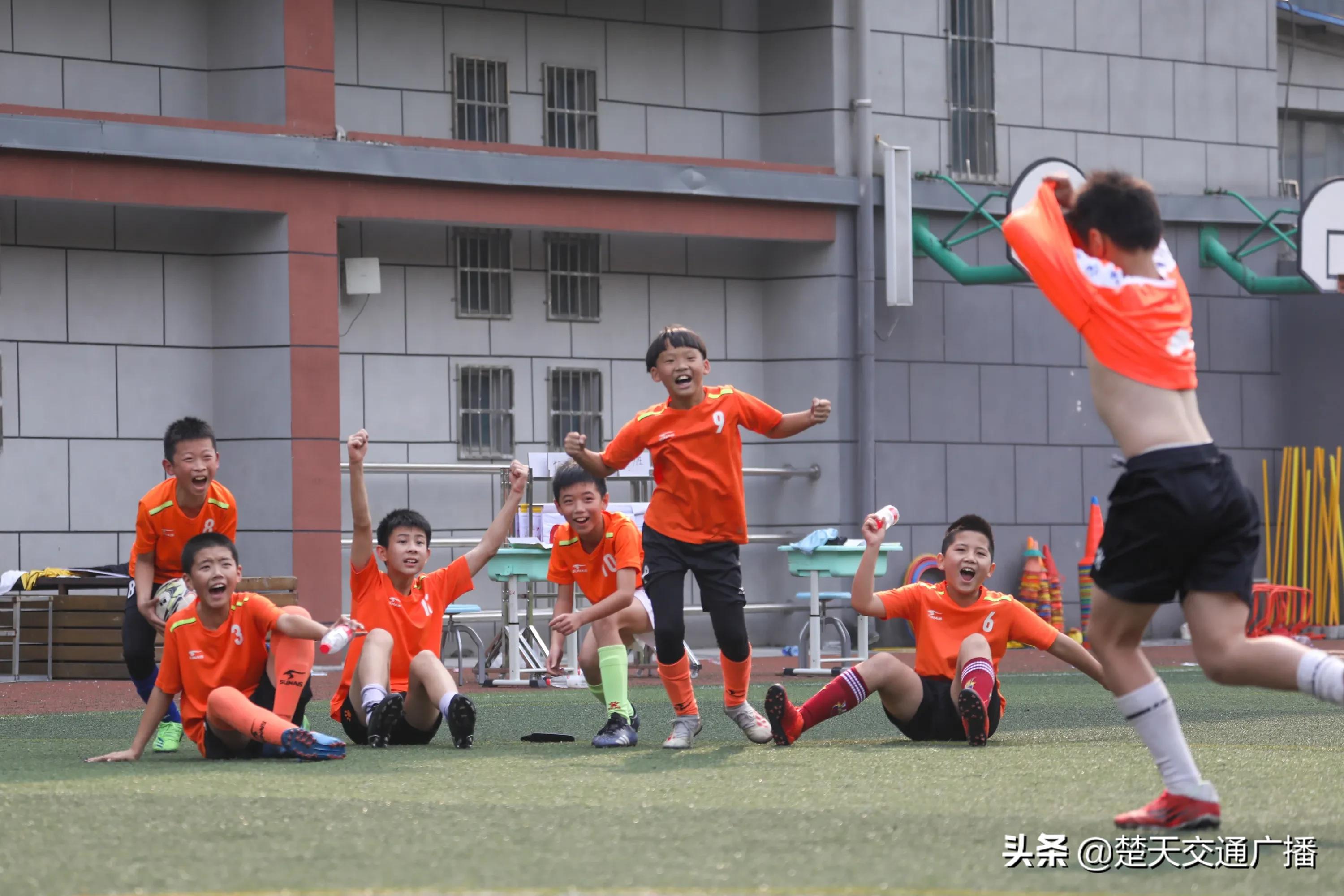 双减政策下校园足球发展现状,教育部对小学校园足球的最新政策