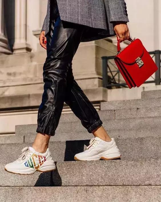 刘雯同款UR老爹鞋,老爹鞋刘雯同款