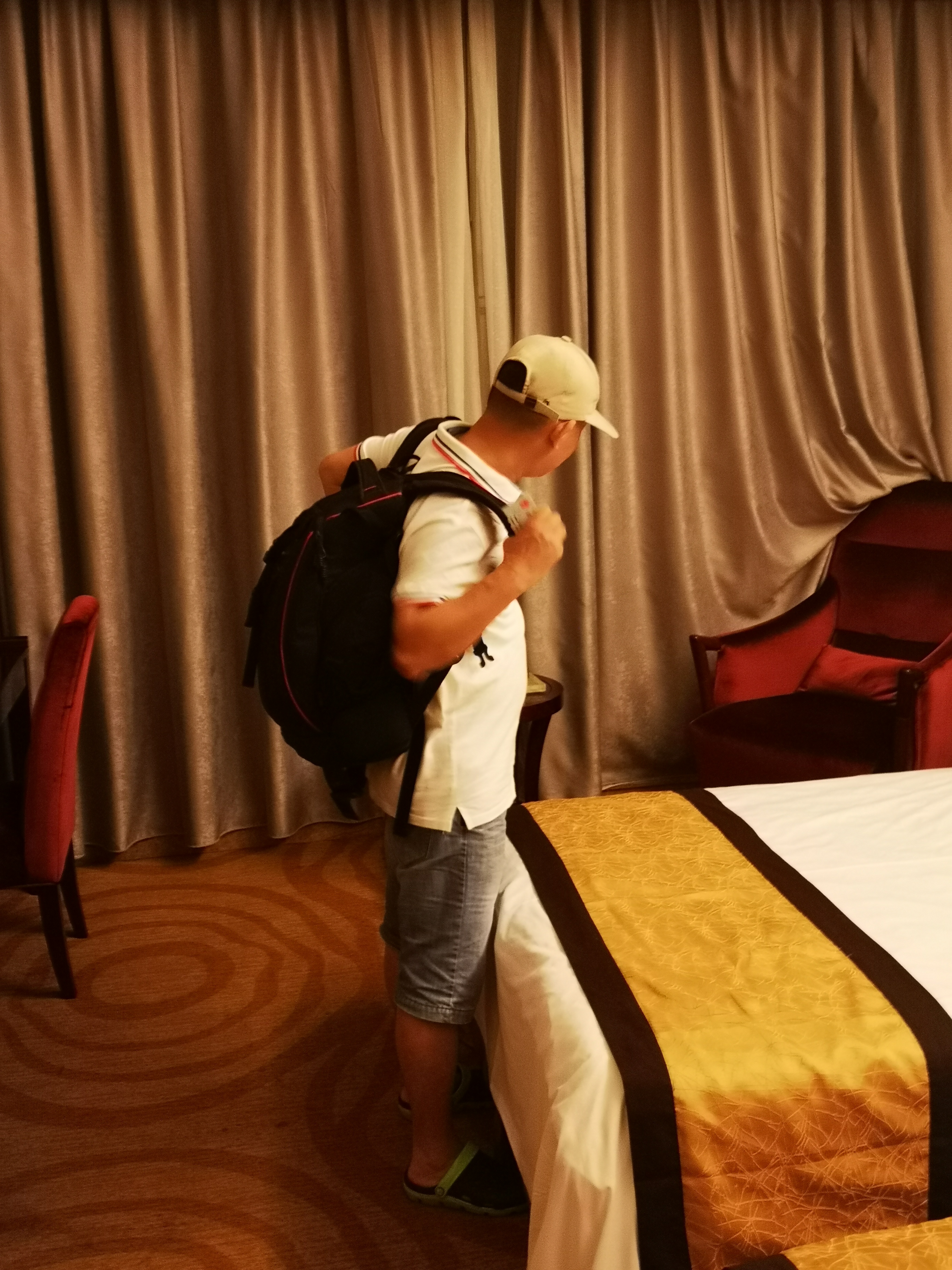 雨天东兴万尾金滩游,冬季东兴万尾金滩