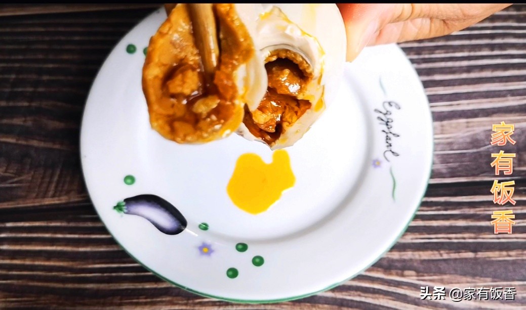 农村老人腌鸭蛋的腌制方法,腌鸭蛋最简单最安全最快的方法