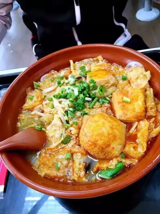 南宁螺蛳粉吃货推荐,推荐南宁好吃的螺蛳粉