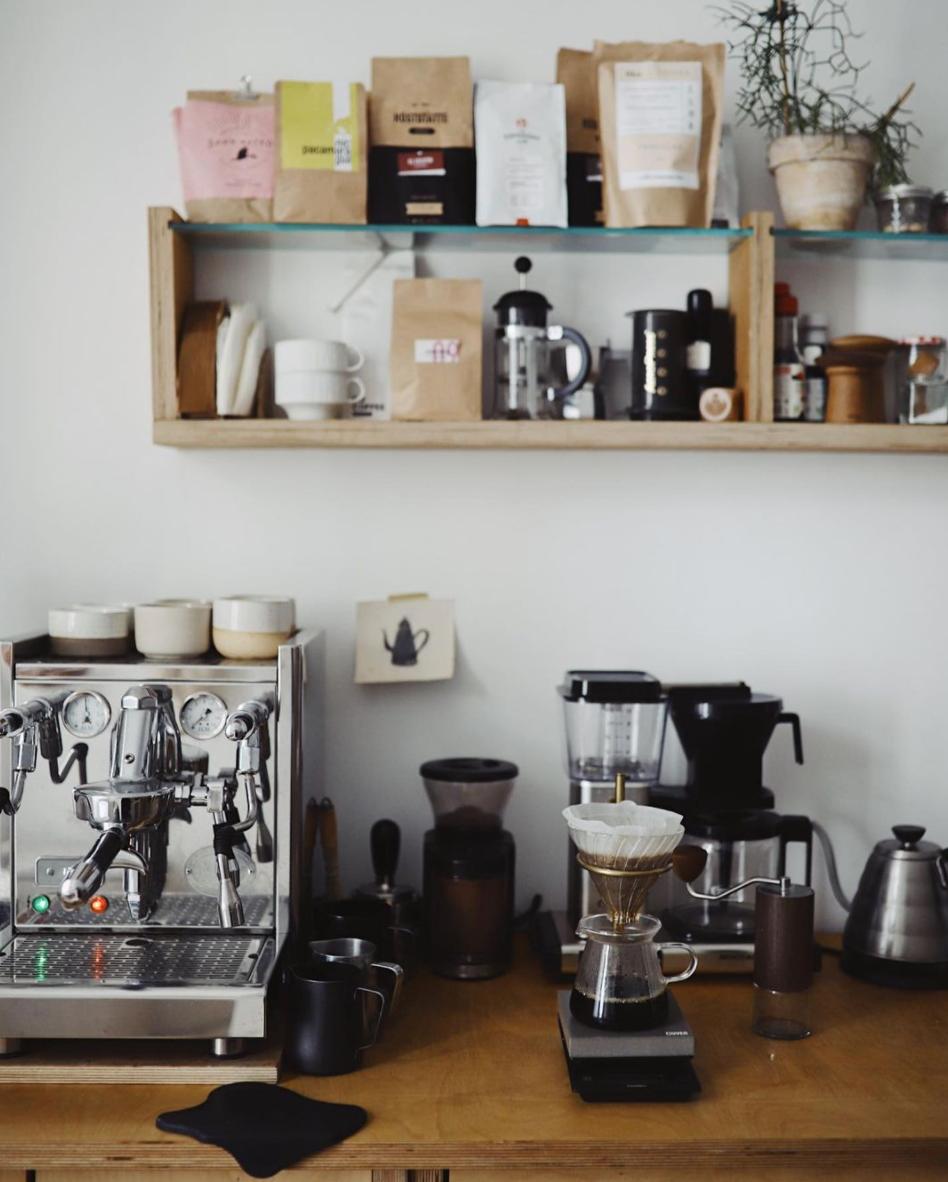 再来一杯冰拿铁,再来一杯冰咖啡