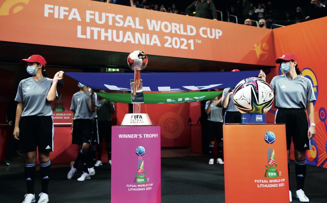 一个人的世界杯完整版,一个人的世界杯纪录片