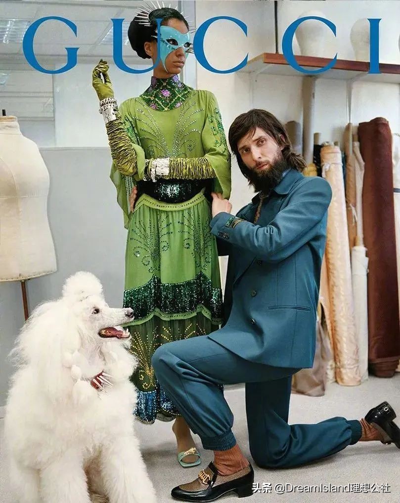 街拍白色乐福鞋,达妹街拍图文