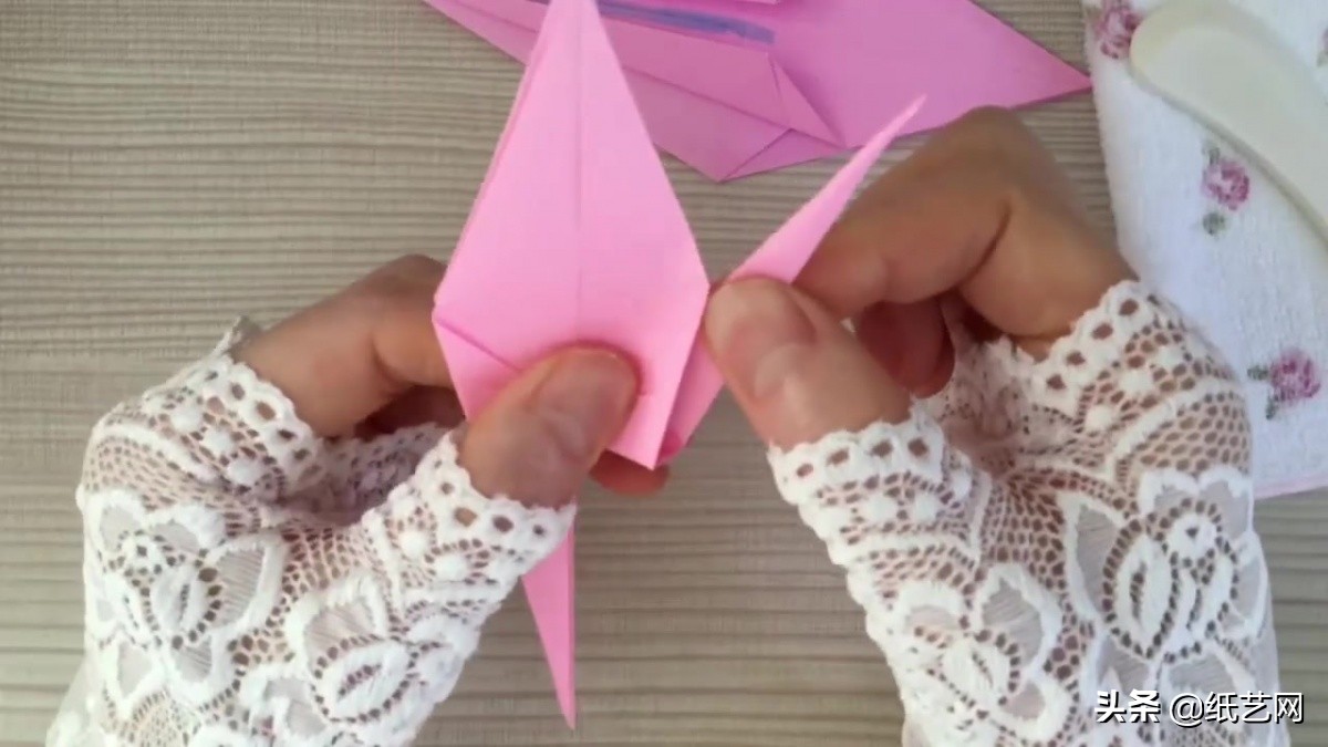 diy手工千纸鹤,diy千纸鹤挂件详细教程