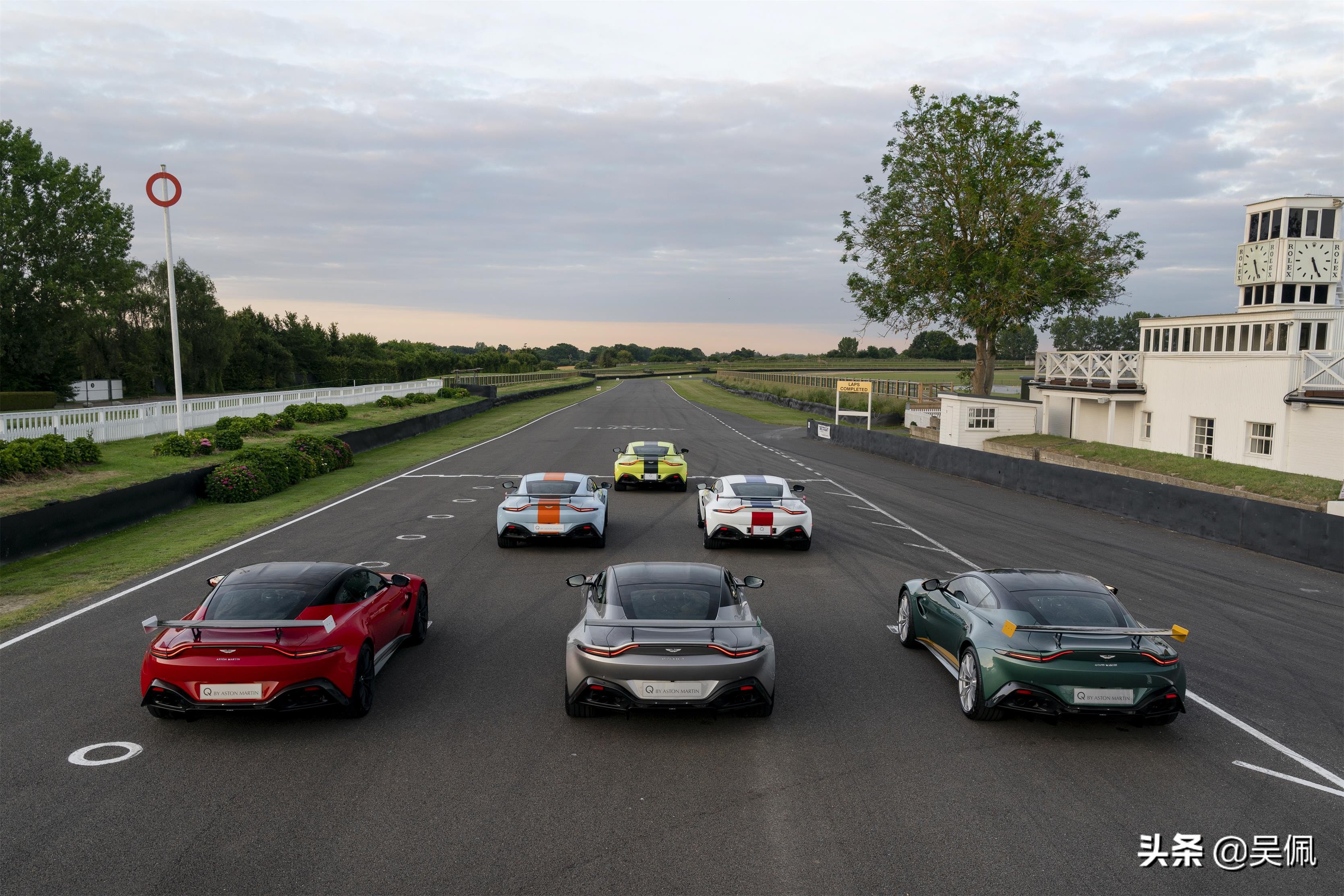 除了DBX，阿斯顿·马丁还有3款国内仅各发售一台的特别版车型