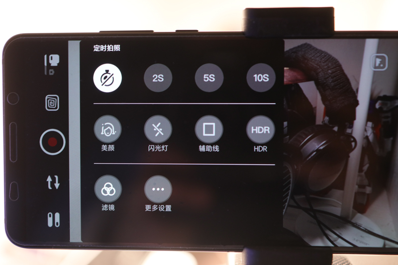 手持稳定器手机和运动相机一体,兼容手机和运动相机的稳定器