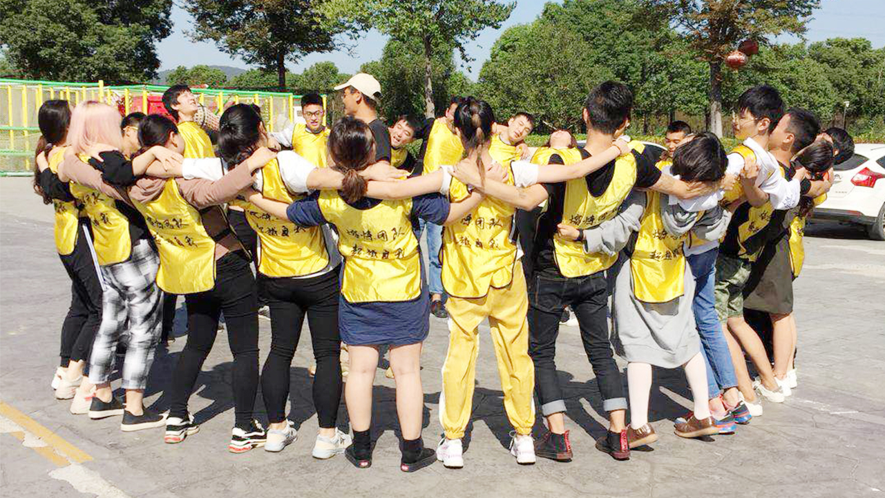 无锡户外拓展团建基地,无锡拓展培训