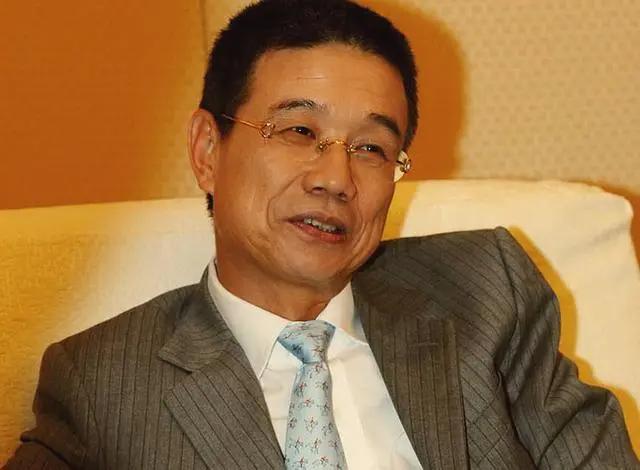 他骗了中国女人20年，赚来身价450亿