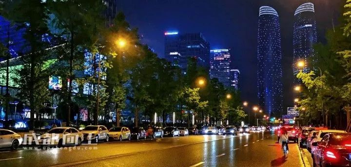 成都最贵的街天府二街,成都最真实探店