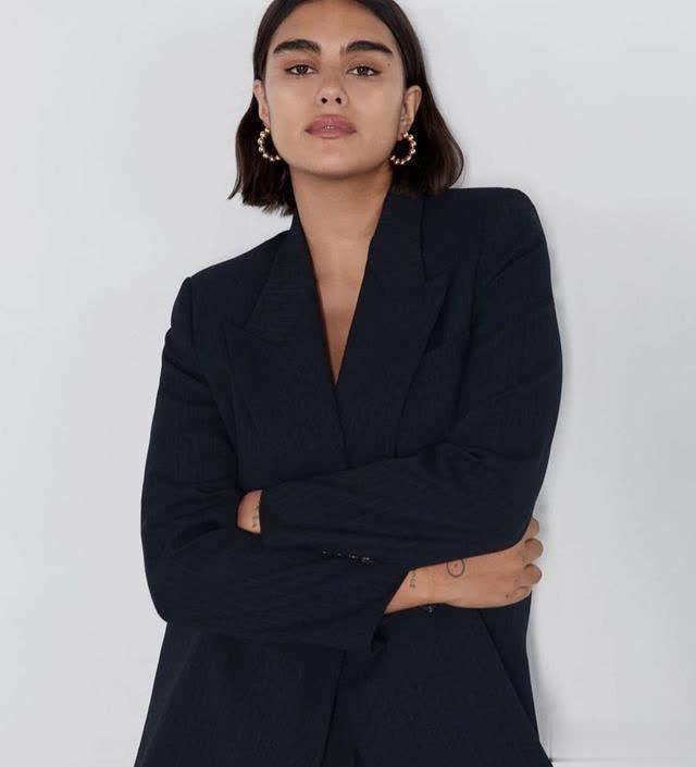 最美大码model登上时装秀,自信释放女权自由,美和真实令人惊艳