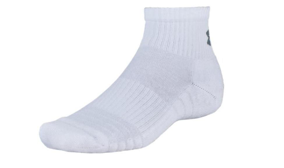 双十一安德玛终于给力了，一件价格买四件，男款两折服饰清单