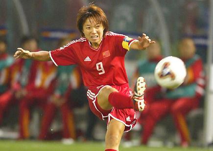 中国女足巅峰时期孙雯,国际足联21世纪最佳球员孙雯