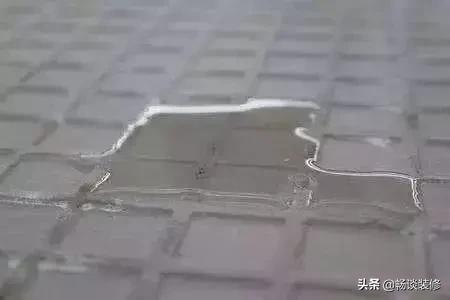 装修时发现墙壁空鼓怎么办,贴墙砖原来大白墙怎么处理