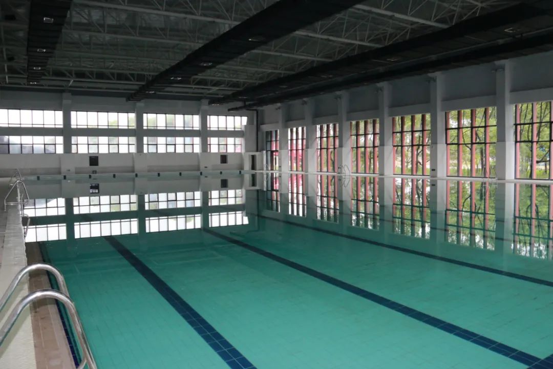 江阴体育馆羽毛球馆怎么收费,江阴体育馆打羽毛球多少钱