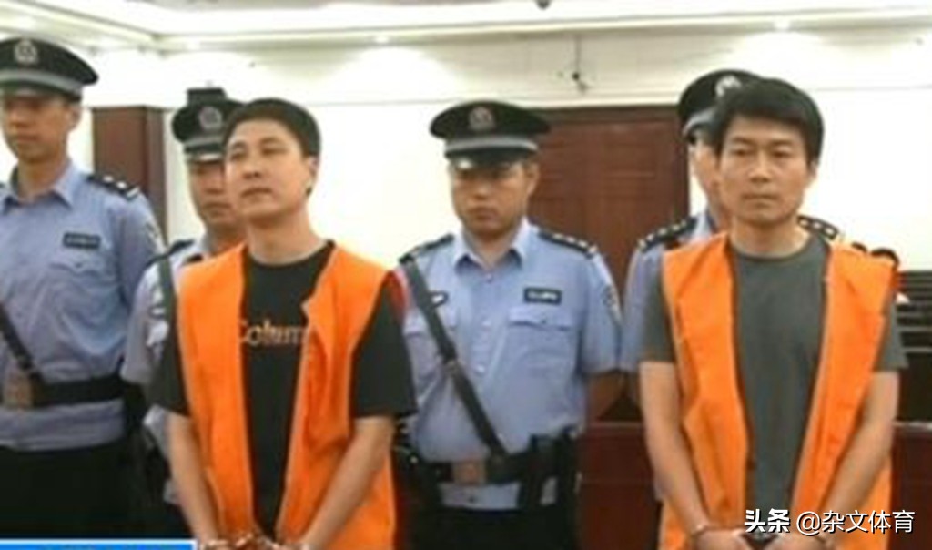 47岁足球天才被捕,国足天才小将被罚