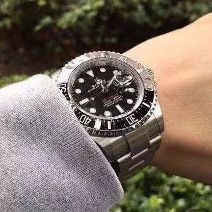 一入表坑深似海，居然有人一年买了24块手表？