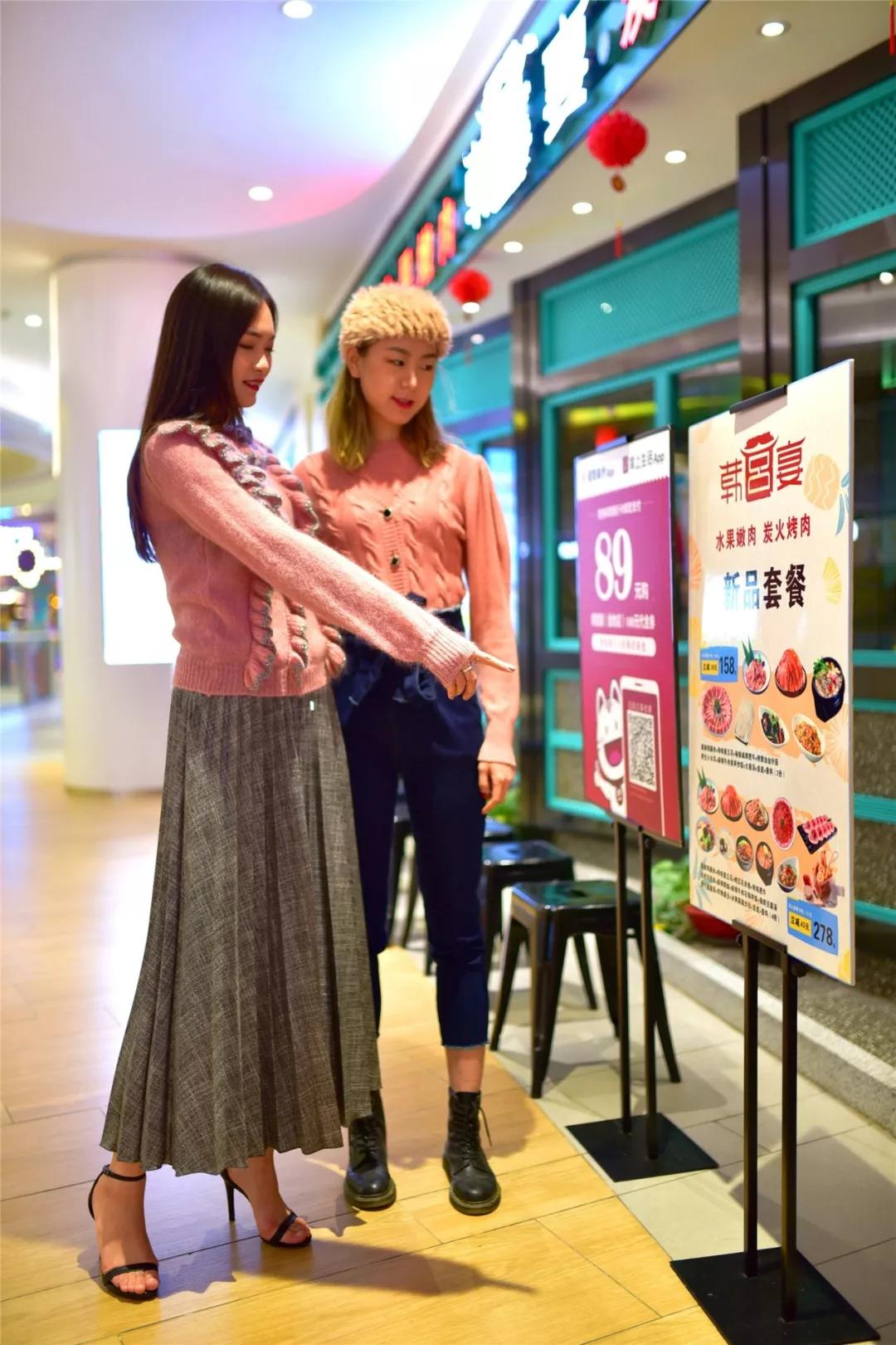 值得打卡的圣诞树,超炫的圣诞树打卡地