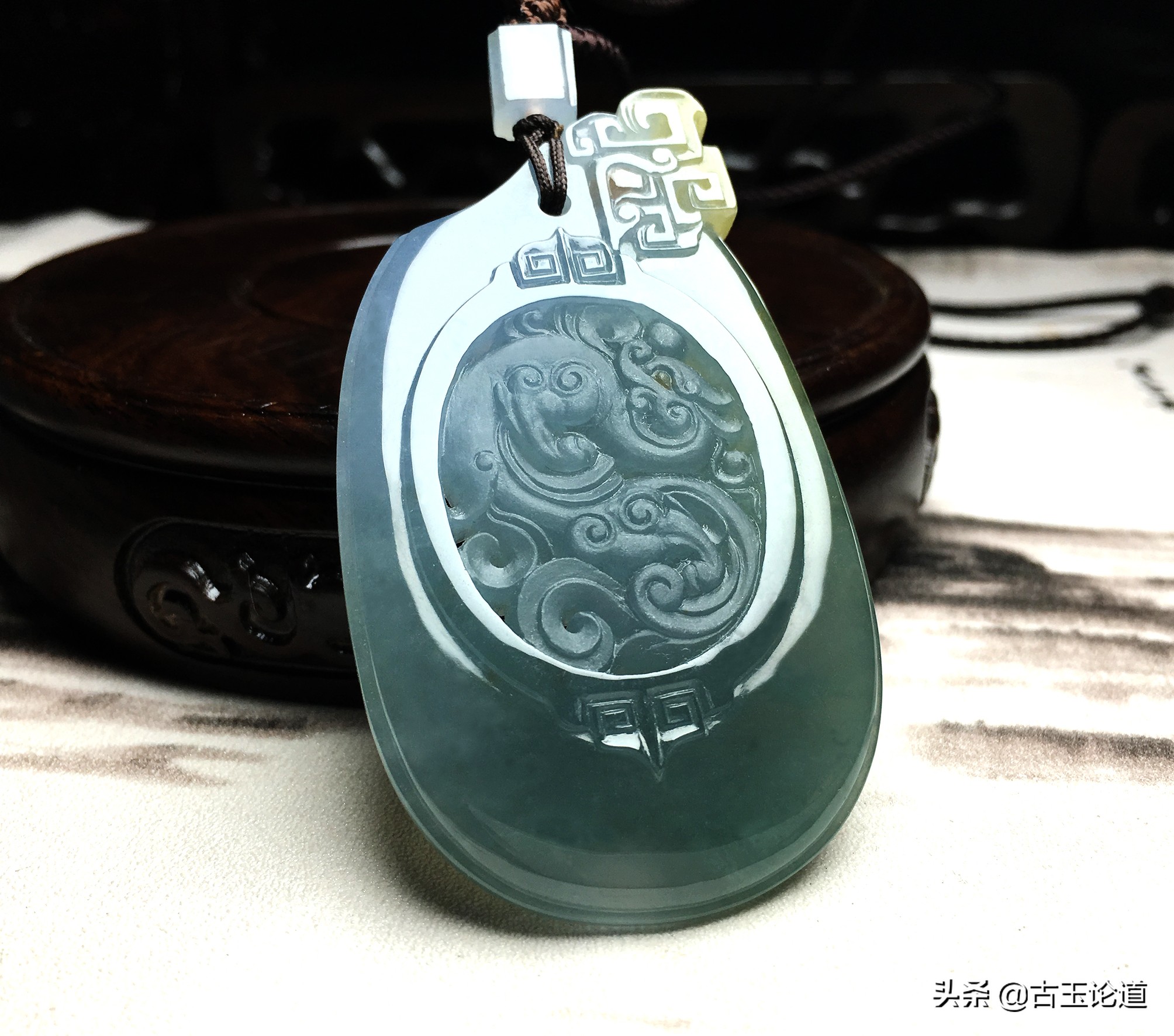 翡翠仿古有哪些题材,最简单的仿古翡翠