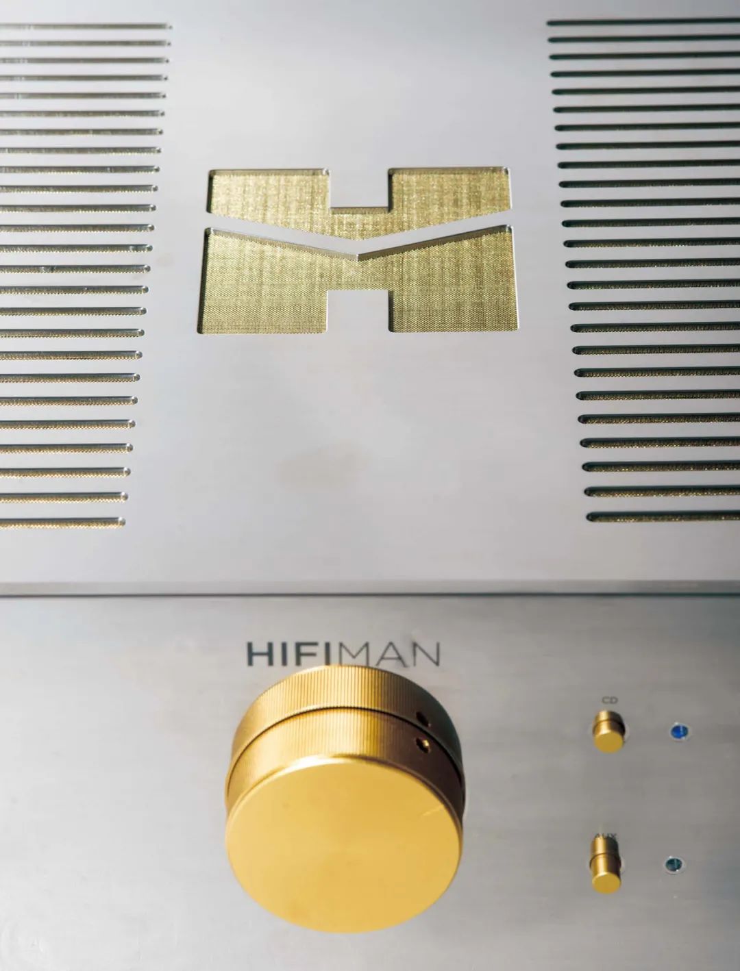 器材评论｜吃饱的感觉真正好——HiFiMANEF6se纯甲类耳放