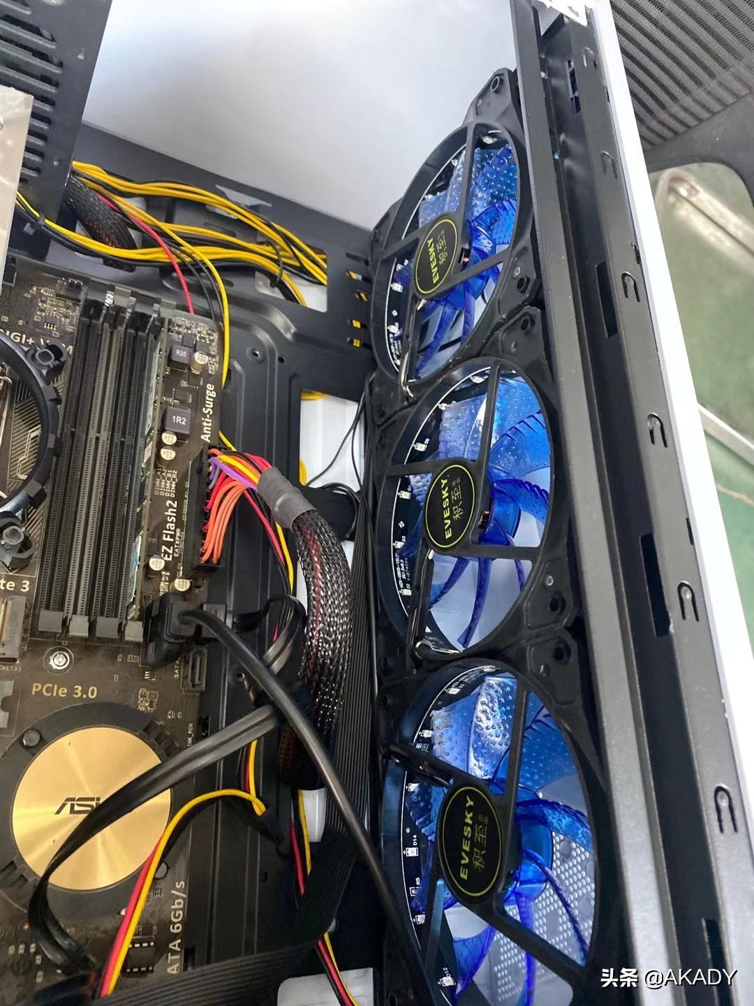 家有旧电脑,家里老电脑怎么处理