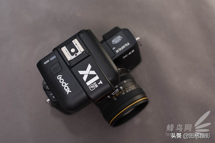 亮腹肌看迅丽神牛迅丽TT350F富士系统热靴闪光灯实拍体验